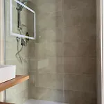 Moma Urban 3* בארי