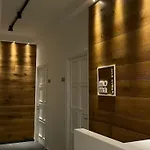 Moma Urban 3*
