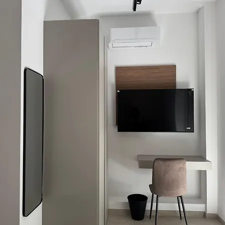 Moma Urban باري